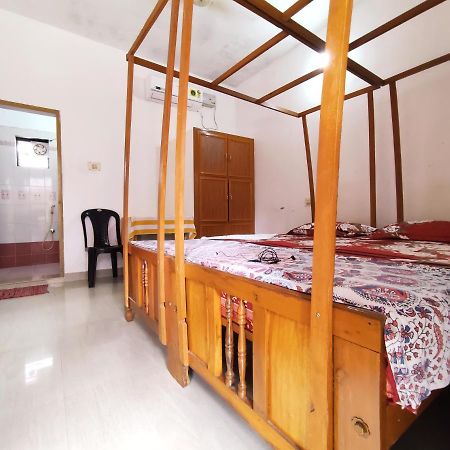 Kaithakuzhi Home Stay Varkala Bagian luar foto