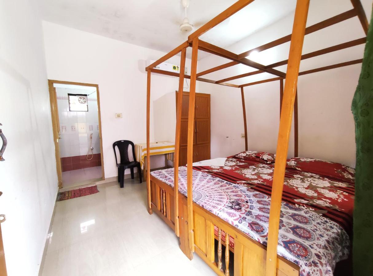 Kaithakuzhi Home Stay Varkala Bagian luar foto